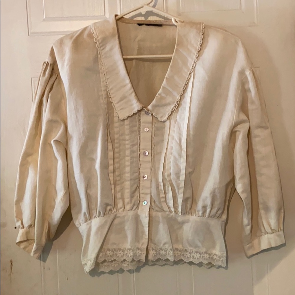 Cream colored dress shirt